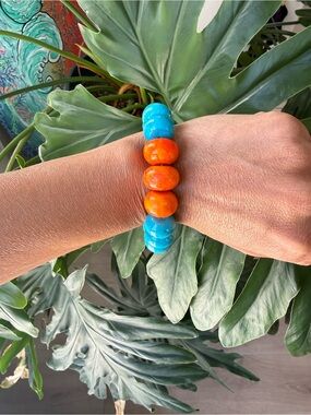 Howlite bracelet